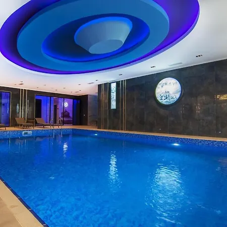 Kurt Safir Euro 21 2 Pluse 1 Mahmutlar אלאניה